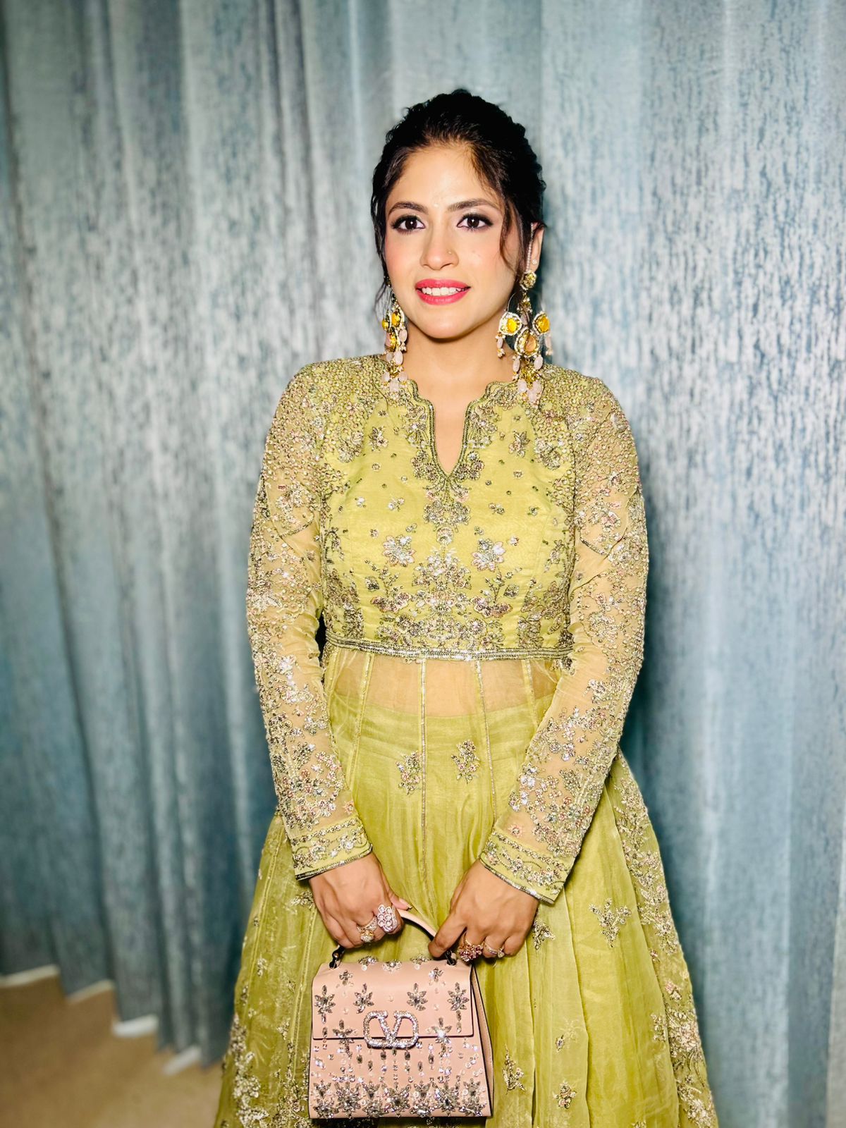 Party Makeup Glow – Ritika Verma Delhi NCR